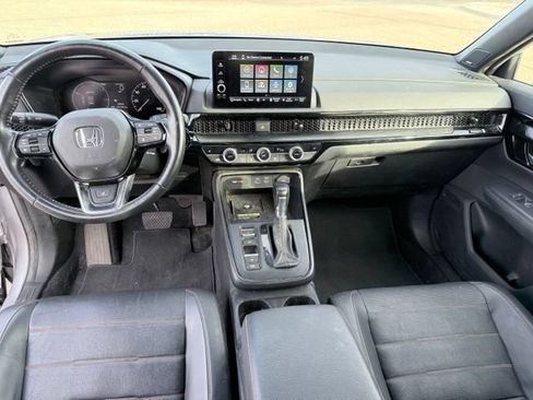 Used 2023 Honda CR-V Sport Touring image 17