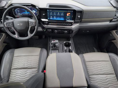 Certified 2023 Chevrolet Silverado 1500 ZR2 w/ Technology Package image 29