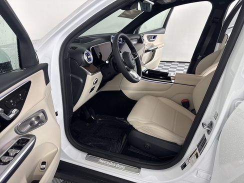 New 2026 Mercedes-Benz GLC 300 4MATIC image 18