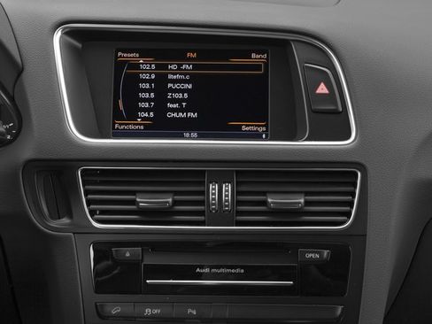 Used 2017 Audi Q5 2.0T Premium AWD/4WD image 10