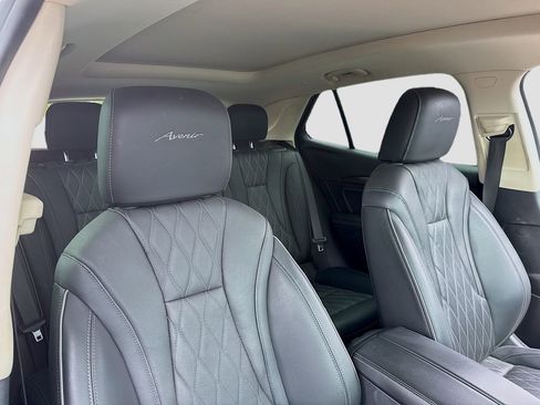 Used 2023 Buick Envision Avenir FWD image 23