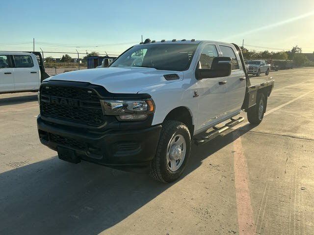 Used 2024 RAM 2500 Tradesman w/ Snow Chief Group AWD/4WD image 5