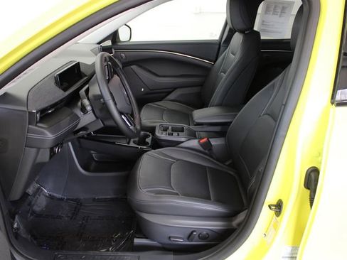 Used 2025 Ford Mustang Mach-E Premium image 14