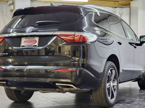 Used 2022 Buick Enclave Essence w/ Experience Buick Package image 5