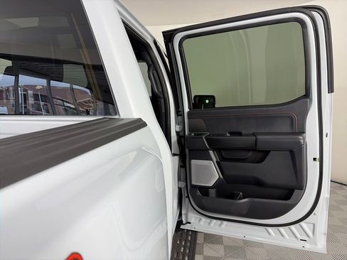 Used 2025 Ford F150 Raptor image 27