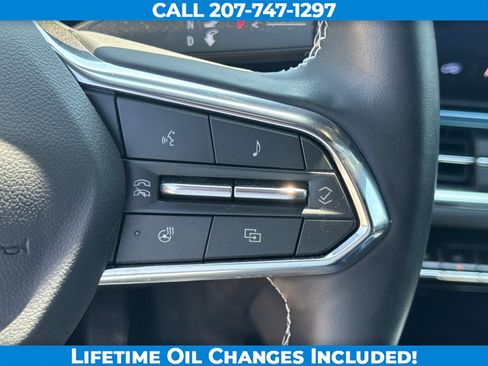Used 2025 Chevrolet Equinox EV LT w/ Convenience Package FWD image 17