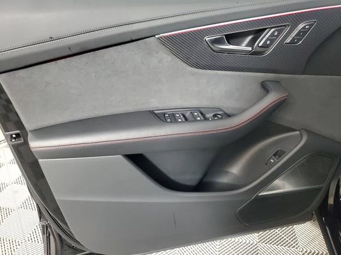 Used 2024 Audi RS Q8 AWD/4WD image 17