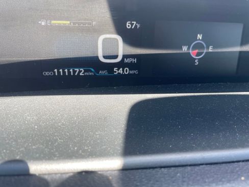 Used 2017 Toyota Prius Three FWD image 12