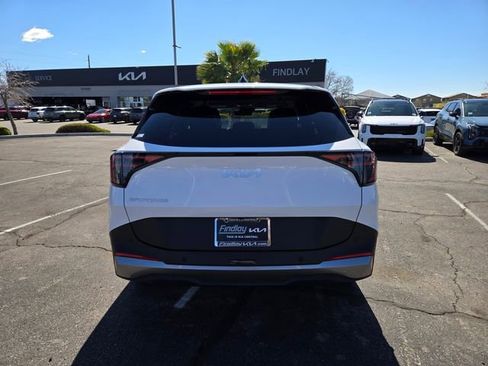 New 2026 Kia Sportage EX image 6