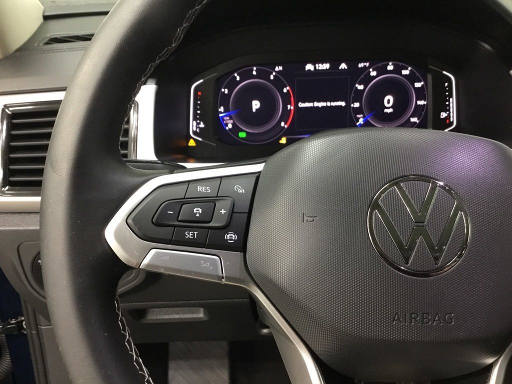 Used 2023 Volkswagen Atlas SE AWD/4WD image 13