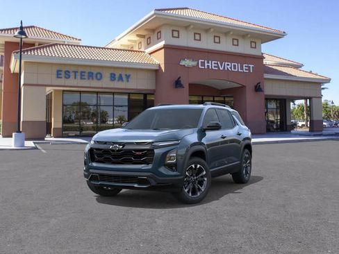 New 2026 Chevrolet Equinox RS w/ Convenience Package III FWD image 8