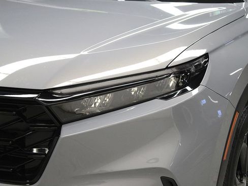 Used 2025 Honda CR-V Sport Touring image 39