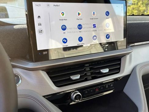 New 2026 Ford Explorer Active image 9