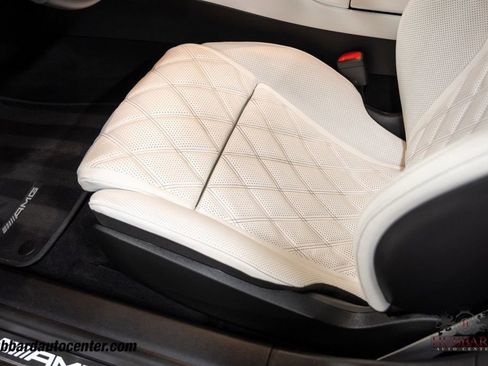 Used 2025 Mercedes-Benz AMG GT 63 image 19