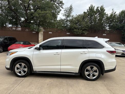 Used 2015 Toyota Highlander Limited image 20