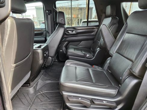 Used 2021 Chevrolet Tahoe LT image 16