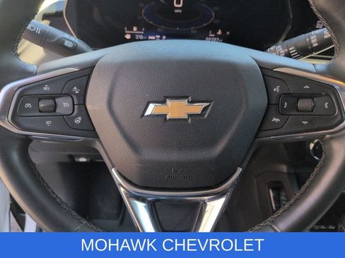 Used 2024 Chevrolet TrailBlazer LT w/ Convenience Package AWD/4WD image 12