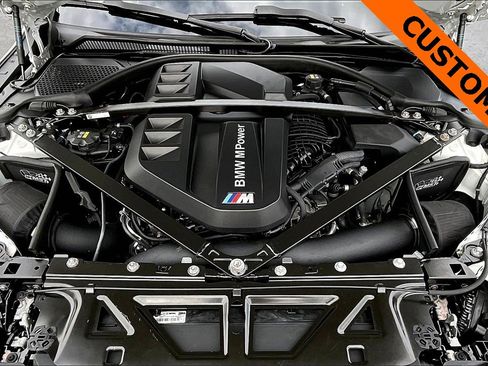 Used 2021 BMW M4 Competition w/ M Carbon Exterior Package image 10