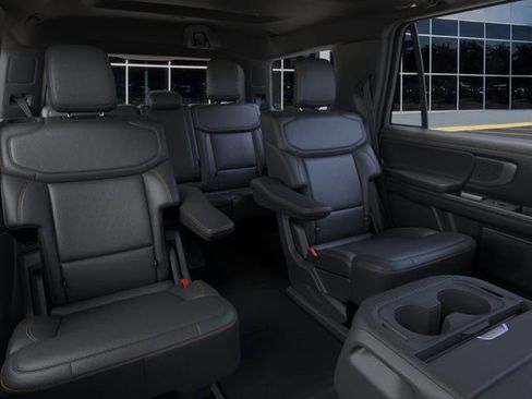 New 2026 Ford Expedition Tremor image 13