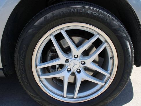 Used 2012 Mercedes-Benz GL 450 4MATIC image 21