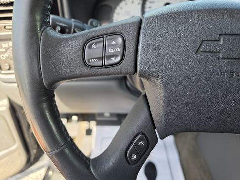 Used 2004 Chevrolet Silverado 1500 SS AWD/4WD image 23