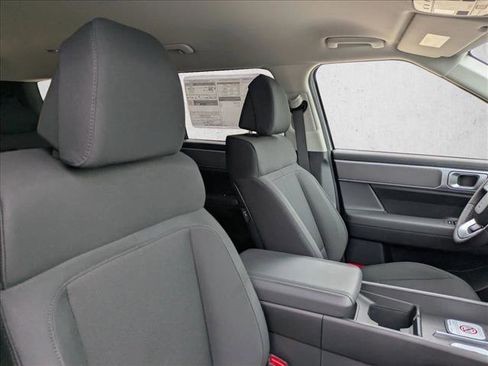 New 2026 Hyundai Santa Fe SE image 18