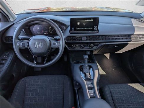 Used 2025 Honda HR-V LX image 22