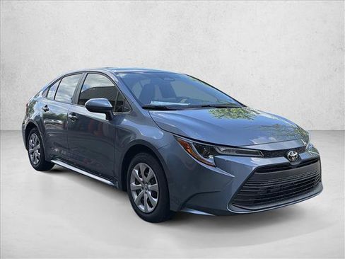 New 2026 Toyota Corolla LE FWD image 3