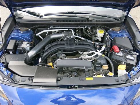 Used 2023 Subaru Impreza 2.0i Sport AWD/4WD image 31