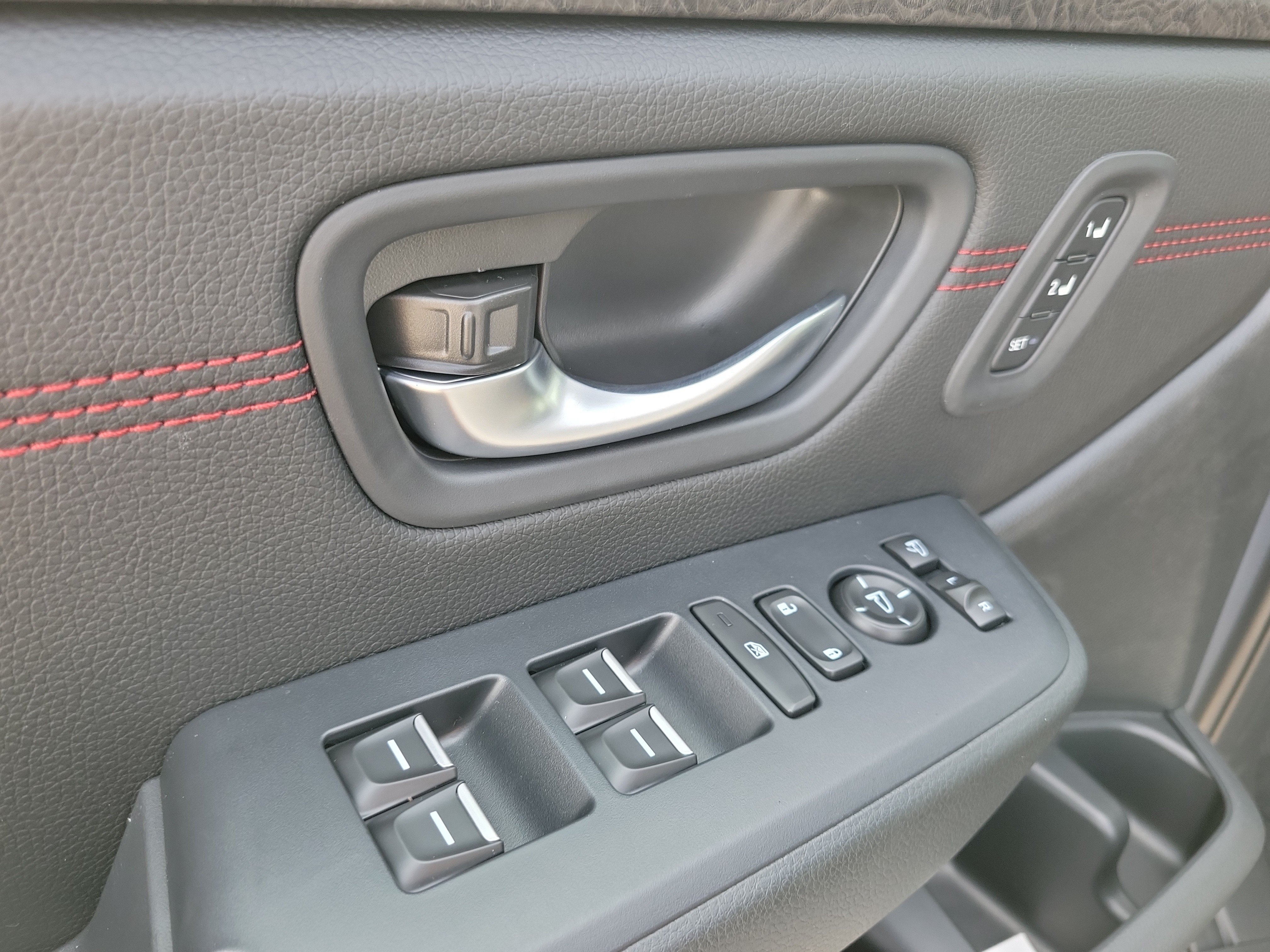 New 2026 Honda Pilot Black Edition image 17
