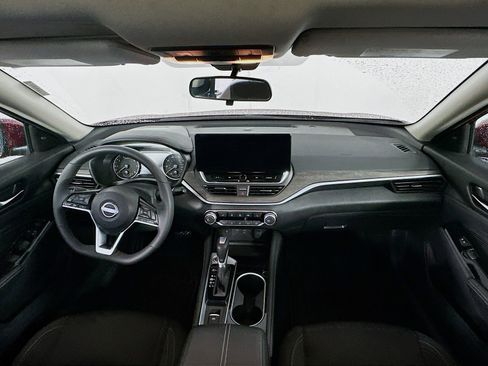 Used 2023 Nissan Altima 2.5 SV w/ SV Premium Package FWD image 24