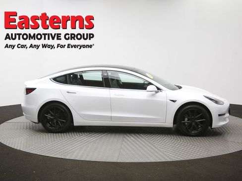 Used 2020 Tesla Model 3 Standard Range RWD image 40