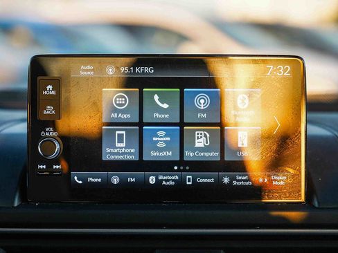 Certified 2025 Honda Pilot EX-L image 13