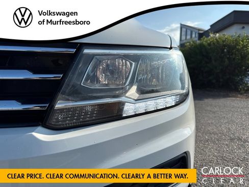 Used 2020 Volkswagen Tiguan SEL AWD/4WD image 10