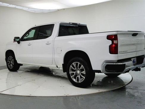 Used 2022 Chevrolet Silverado 1500 LT image 5
