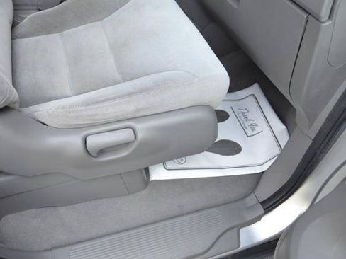 Used 2010 Honda Odyssey LX image 29
