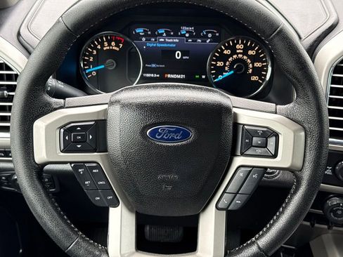 Used 2016 Ford F150 Lariat w/ Equipment Group 502A Luxury AWD/4WD image 20