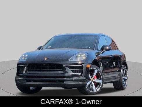 Used 2022 Porsche Macan S AWD/4WD image 1