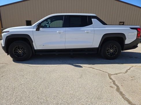 New 2024 Chevrolet Silverado EV W/T image 4