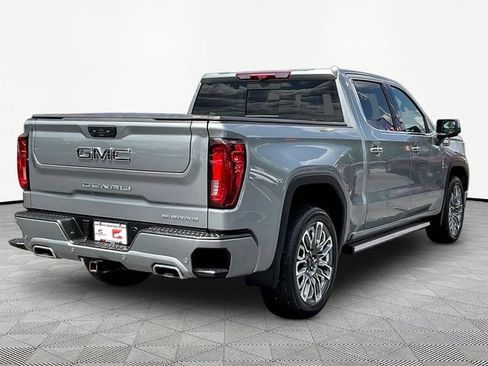 Used 2024 GMC Sierra 1500 Denali Ultimate AWD/4WD image 7