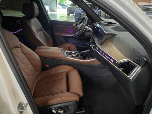 Used 2026 BMW X5 xDrive50e w/ M Sport Package AWD/4WD image 12