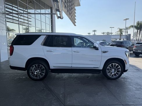 Used 2025 GMC Yukon Denali image 3