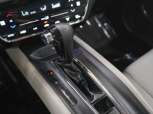 Used 2022 Honda HR-V EX image 21