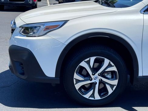 Used 2022 Subaru Outback Limited w/ Popular Package #2 AWD/4WD image 38