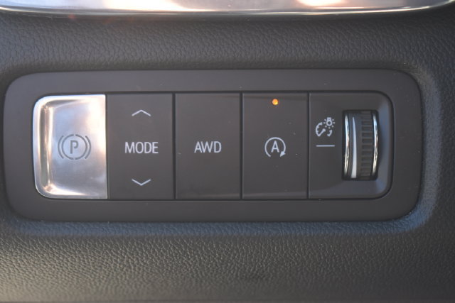 Used 2026 GMC Acadia Elevation w/ Elevation Premium Package AWD/4WD image 24