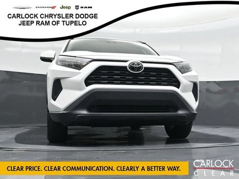 Used 2021 Toyota RAV4 LE AWD/4WD image 47