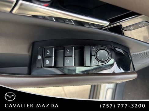 Used 2025 MAZDA CX-30 2.5 Turbo w/ Premium Package AWD/4WD image 12