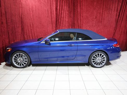 Used 2020 Mercedes-Benz C 300 Cabriolet image 4