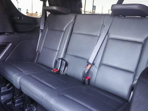Used 2024 Chevrolet Tahoe LT w/ Luxury Package RWD image 19