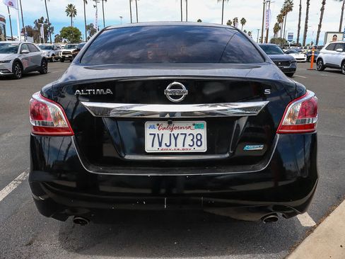 Used 2013 Nissan Altima 2.5 S FWD image 14